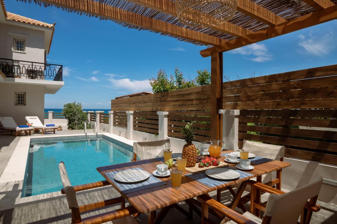 ארגאסי Villa Elizabeth - Seafront Classic Villa! מראה חיצוני תמונה