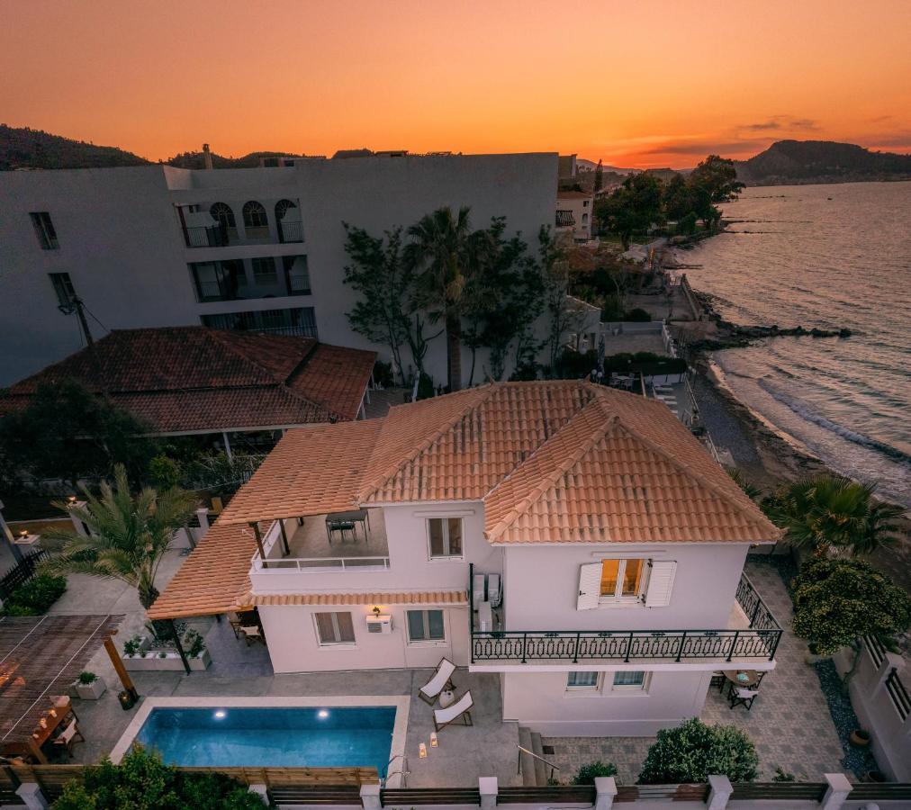 ארגאסי Villa Elizabeth - Seafront Classic Villa! מראה חיצוני תמונה
